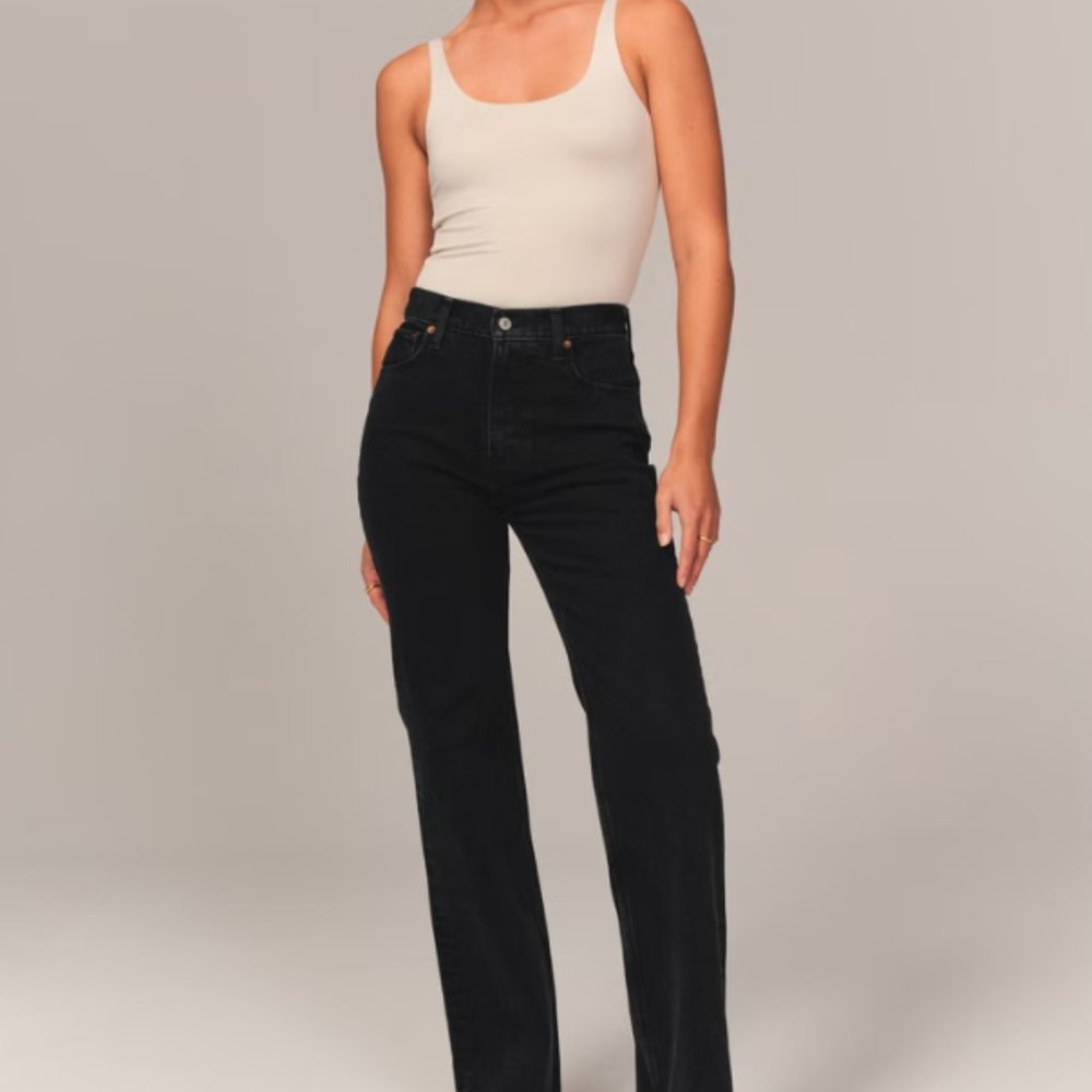 Abercrombie and Fitch black high rise 90s relaxed jeans